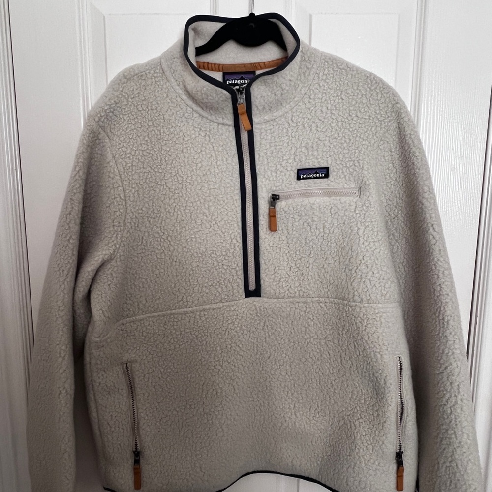 Patagonia Cream Cowl Neck Fleece Sweater